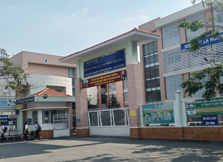 Trường điểm THPT Bàu Bàng 